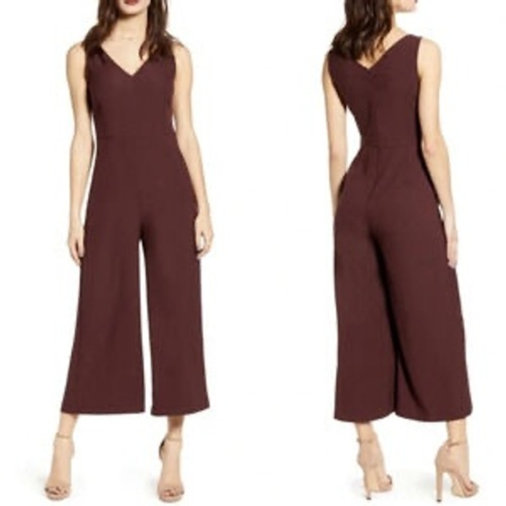 Leith Women's Jumpsuit Leith V-Neck Jumpsuit Burgundy‎ Fudge XXS